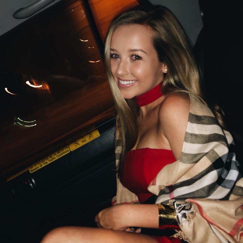 Meet your Posher, Victoria